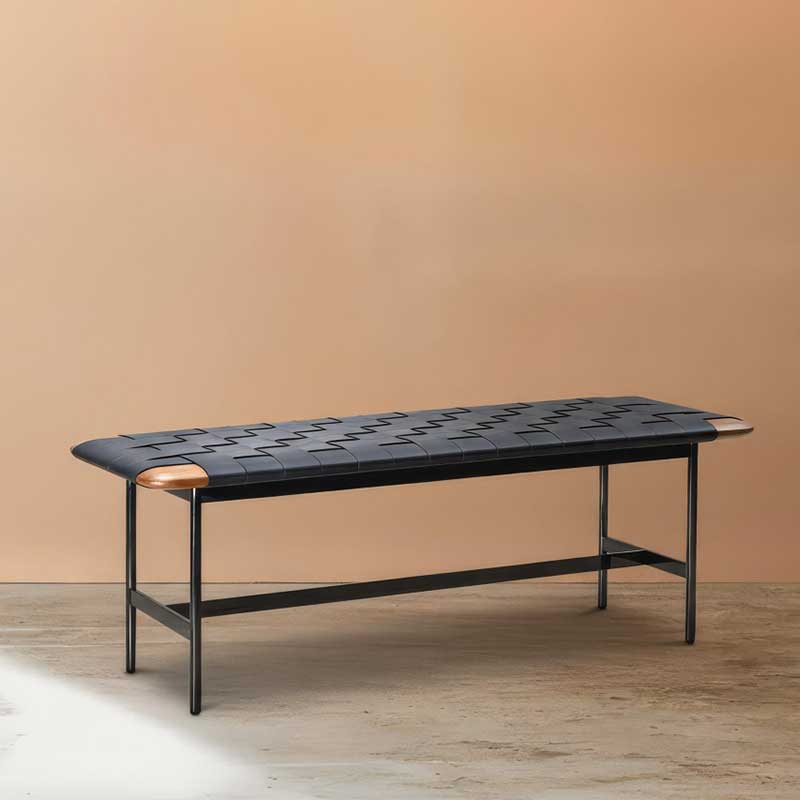 inka_chairs_md_c12_hero_main_01