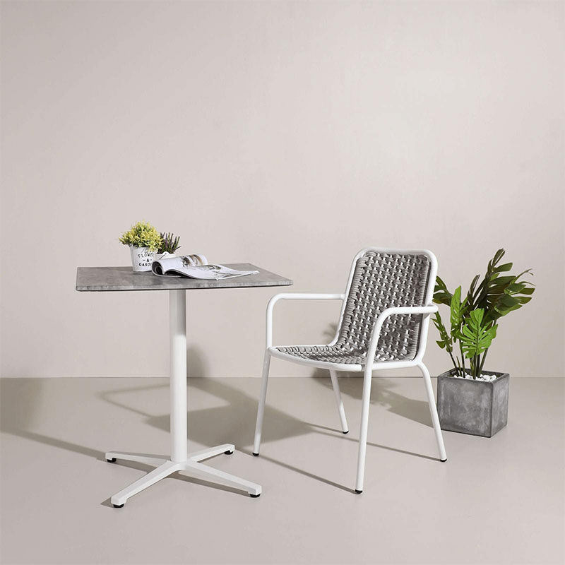 equate-table-cd-folding-cafe-table-6
